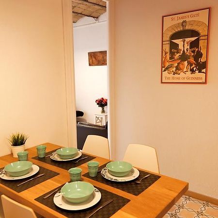Apartament Piso En Poblesec Barcelona Zewnętrze zdjęcie